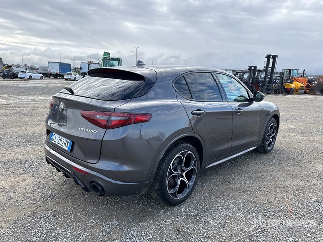 2022 Alfa Romeo Stelvio 2.2 TD Veloce Q4 154KW/210CV SUV - SUV: picture 3 2022 Alfa Romeo Stelvio 2.2 TD Veloce Q4 154KW/210CV SUV - SUV: picture 3