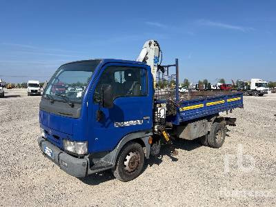 NISSAN CABSTAR CABSTAR E120 2002 PM 2522 on (Inoperable) - Tipper, Crane truck: picture 2 NISSAN CABSTAR CABSTAR E120 2002 PM 2522 on (Inoperable) - Tipper, Crane truck: picture 2
