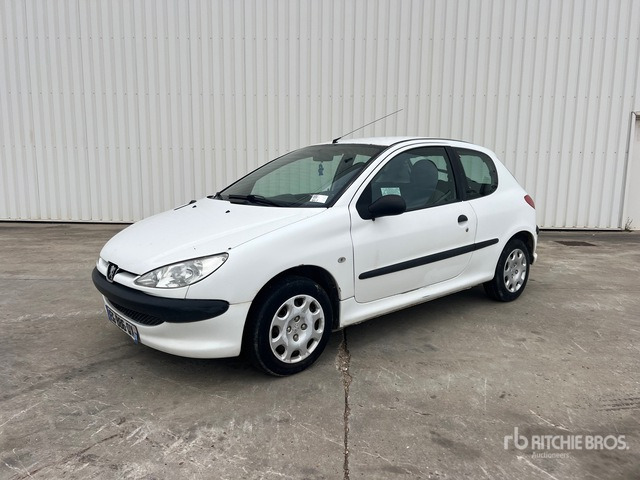 2004 Peugeot 206 Vehicule Utilitaire Cargo Van - Car: picture 2 2004 Peugeot 206 Vehicule Utilitaire Cargo Van - Car: picture 2