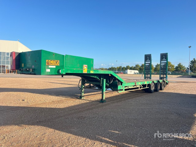 2006 ACTM S46315 Semi-Remorque Porte-Engins 3 Es ... Lowboy Trailer - Low loader semi-trailer: picture 1 2006 ACTM S46315 Semi-Remorque Porte-Engins 3 Es ... Lowboy Trailer - Low loader semi-trailer: picture 1