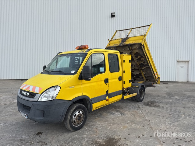 2011 Iveco 35C13 4x2 Camion Benne S/A Dump Truck - Tipper van, Combi van: picture 3 2011 Iveco 35C13 4x2 Camion Benne S/A Dump Truck - Tipper van, Combi van: picture 3