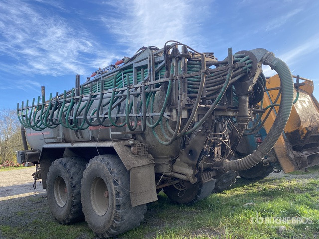 2012 Pichon TCI 18500 18500 L 15m Citerne A Lisier 2 ... Manure Tank - Slurry tanker: picture 1 2012 Pichon TCI 18500 18500 L 15m Citerne A Lisier 2 ... Manure Tank - Slurry tanker: picture 1