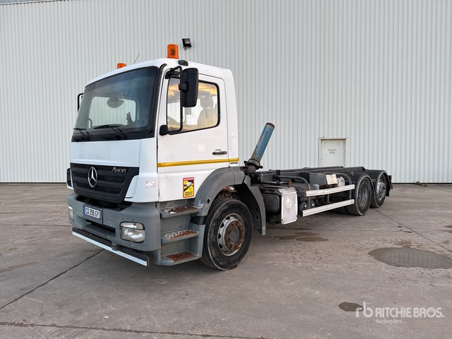 2013 Mercedes Axor 2533 6x2 Camion Chassis Cab 6x2 Flatbed Truck - Dropside/ Flatbed truck: picture 1 2013 Mercedes Axor 2533 6x2 Camion Chassis Cab 6x2 Flatbed Truck - Dropside/ Flatbed truck: picture 1