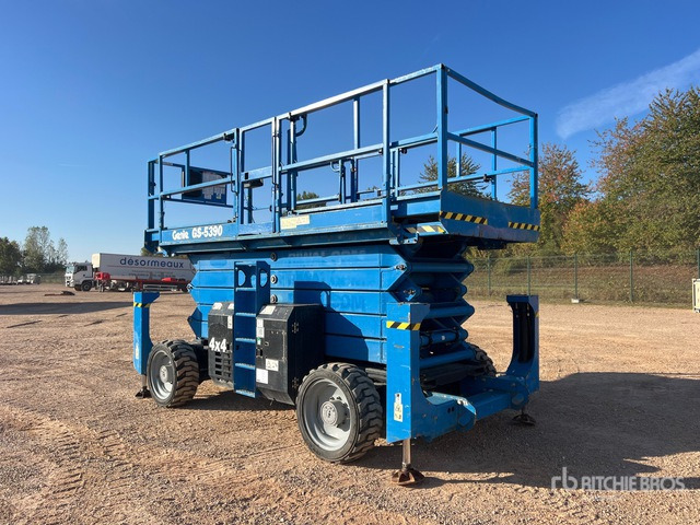 2016 Genie GS3590RT 4x4 Nacelle Ciseaux Scissor Lift - Scissor lift: picture 3 2016 Genie GS3590RT 4x4 Nacelle Ciseaux Scissor Lift - Scissor lift: picture 3