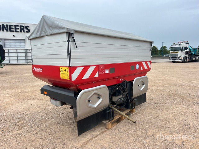 2017 Kverneland Exacta TLX 3900 Geospread 36 m 3-Point 3900 L Epandeur A ... Fertilizer Spreader - Fertilizer spreader: picture 2 2017 Kverneland Exacta TLX 3900 Geospread 36 m 3-Point 3900 L Epandeur A ... Fertilizer Spreader - Fertilizer spreader: picture 2