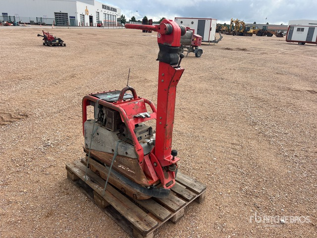 2017 Wacker Neuson DPU4545Hech Plaque Vibante Vibratory Plate Compactor - Vibratory plate: picture 4 2017 Wacker Neuson DPU4545Hech Plaque Vibante Vibratory Plate Compactor - Vibratory plate: picture 4