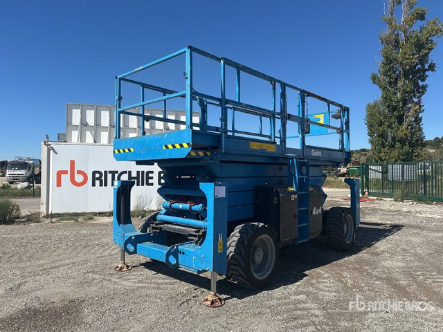2019 Genie GS4390 4x4 Nacelle Ciseau Scissor Lift - Scissor lift: picture 1 2019 Genie GS4390 4x4 Nacelle Ciseau Scissor Lift - Scissor lift: picture 1