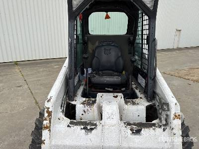 Skid steer loader BOBCAT S130 Mini Chargeuse Compacte: picture 7