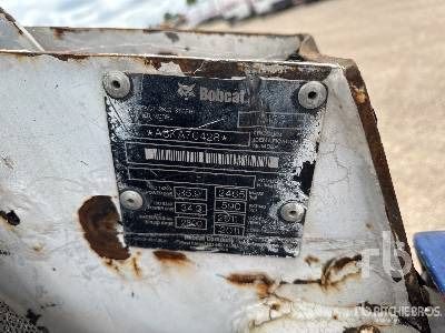 BOBCAT S130 Mini Chargeuse Compacte (Inoper ... - Skid steer loader: picture 5 BOBCAT S130 Mini Chargeuse Compacte (Inoper ... - Skid steer loader: picture 5