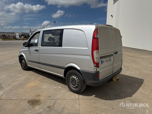 2011 Mercedes-Benz Vito CDI Vehicule Utilitaire Cargo Van - Van: picture 3 2011 Mercedes-Benz Vito CDI Vehicule Utilitaire Cargo Van - Van: picture 3