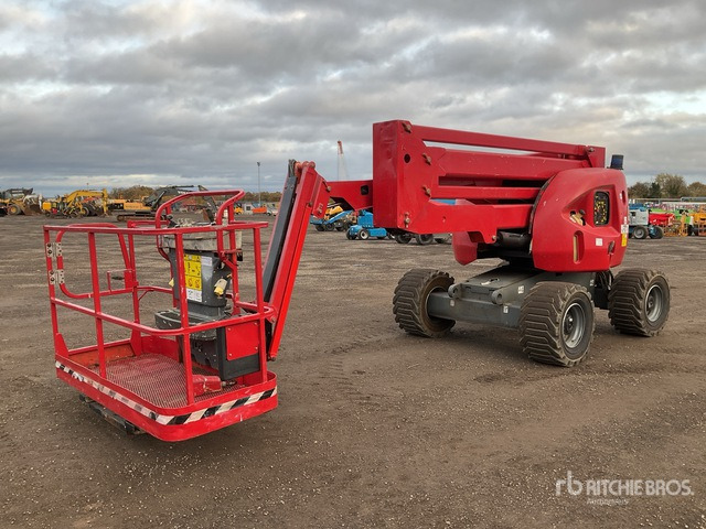 2013 JLG 450AJ 4WD Diesel Articulating Boom Lift - Articulated boom: picture 3 2013 JLG 450AJ 4WD Diesel Articulating Boom Lift - Articulated boom: picture 3