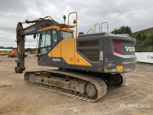 2014 Volvo EC250EL Tracked Excavator - Crawler excavator: picture 4 2014 Volvo EC250EL Tracked Excavator - Crawler excavator: picture 4