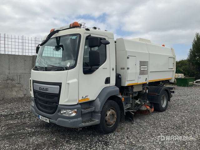 Road sweeper 2015 DAF LF55.220 Scarab on Sweeper Truck: picture 1