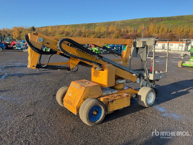 2015 Nifty-Lift HR12NDE 2WD Hybrid Articulating Boom Lift - Articulated boom: picture 4 2015 Nifty-Lift HR12NDE 2WD Hybrid Articulating Boom Lift - Articulated boom: picture 4