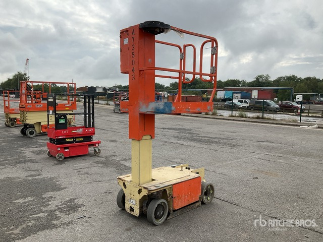 2016 JLG 1230ES Vertical Mast Lift - Vertical mast lift: picture 1 2016 JLG 1230ES Vertical Mast Lift - Vertical mast lift: picture 1
