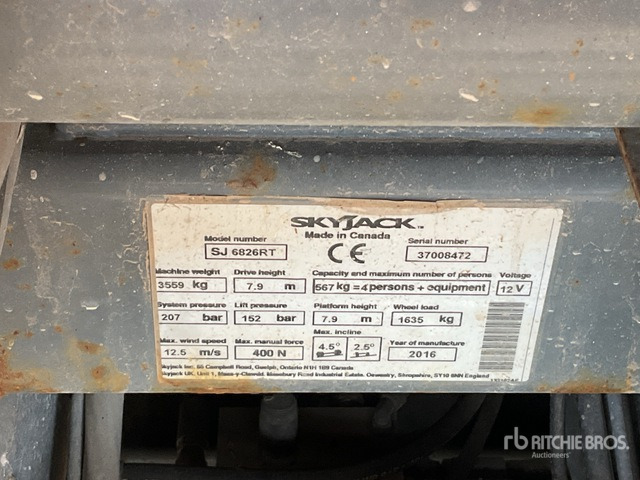 2016 Skyjack SJ6826 RT 4x4 Diesel Scissor Lift - Scissor lift: picture 1 2016 Skyjack SJ6826 RT 4x4 Diesel Scissor Lift - Scissor lift: picture 1