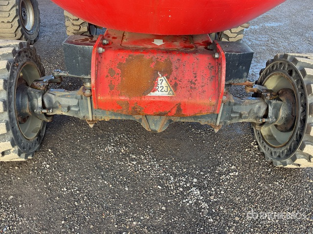 2017 Manitou 160ATJ 4WD Diesel Articulating Boom Lift - Articulated boom: picture 5 2017 Manitou 160ATJ 4WD Diesel Articulating Boom Lift - Articulated boom: picture 5