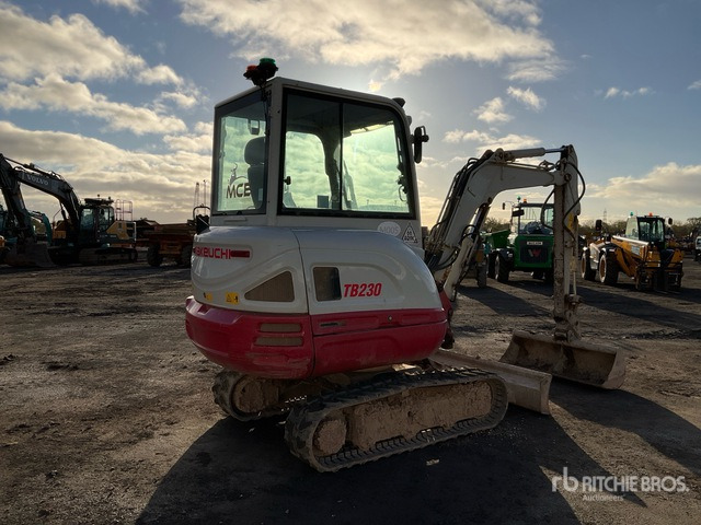 2017 Takeuchi TB230 Mini Excavator: <6.6t - Mini excavator: picture 3 2017 Takeuchi TB230 Mini Excavator: <6.6t - Mini excavator: picture 3