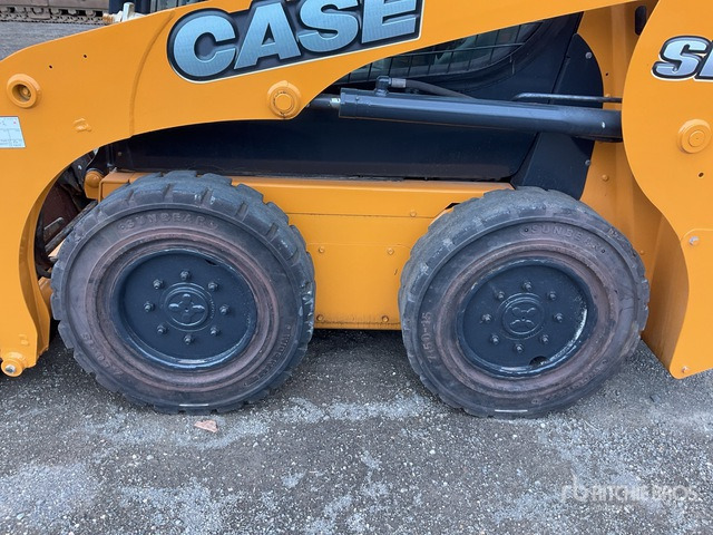2019 Case SR130 Skid Steer Loader - Skid steer loader: picture 1 2019 Case SR130 Skid Steer Loader - Skid steer loader: picture 1