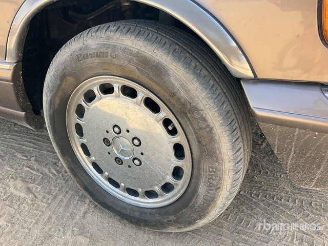 1988 Mercedes-Benz 560SEL Automobile - Car: picture 5 1988 Mercedes-Benz 560SEL Automobile - Car: picture 5