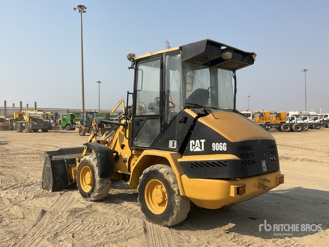 2007 Cat 906 - Wheel loader: picture 3 2007 Cat 906 - Wheel loader: picture 3