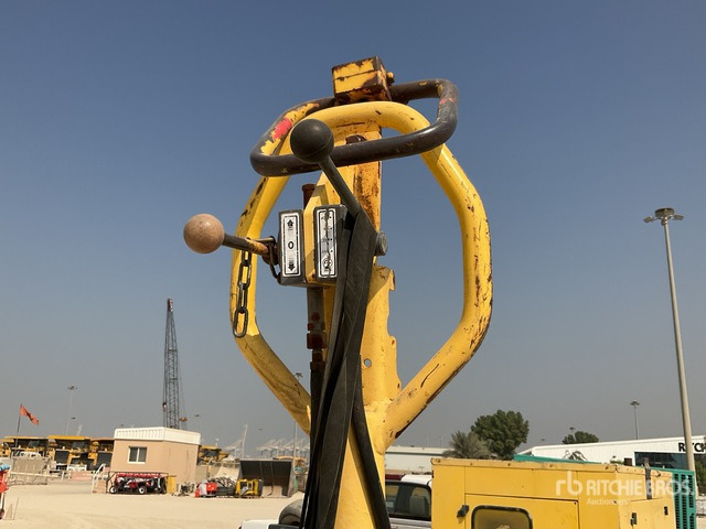 2008 Bomag BW75S-2 Walk Behind Roller - Mini roller: picture 5 2008 Bomag BW75S-2 Walk Behind Roller - Mini roller: picture 5