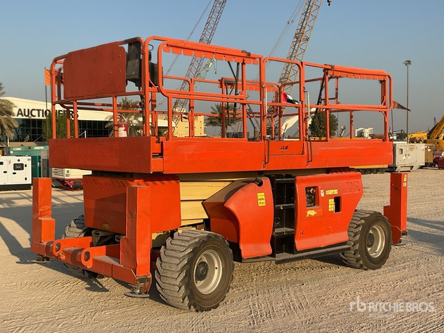 2008 JLG 3394RT 4x4 Diesel Scissor Lift - Scissor lift: picture 1 2008 JLG 3394RT 4x4 Diesel Scissor Lift - Scissor lift: picture 1