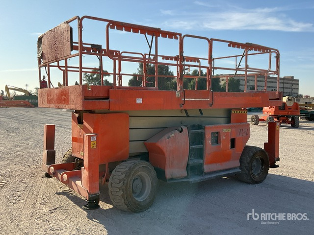 2008 JLG 4394RT 4x4 Diesel Scissor Lift - Scissor lift: picture 1 2008 JLG 4394RT 4x4 Diesel Scissor Lift - Scissor lift: picture 1