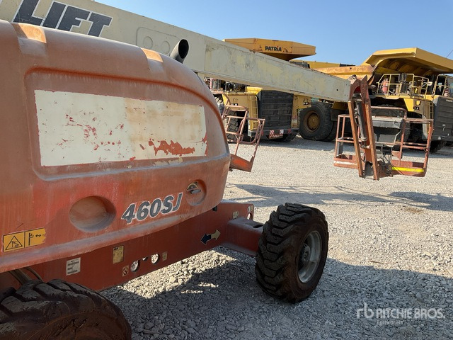 2008 JLG 460SJ 4WD Diesel (Inoperable) Articulating Boom Lift - Articulated boom: picture 3 2008 JLG 460SJ 4WD Diesel (Inoperable) Articulating Boom Lift - Articulated boom: picture 3