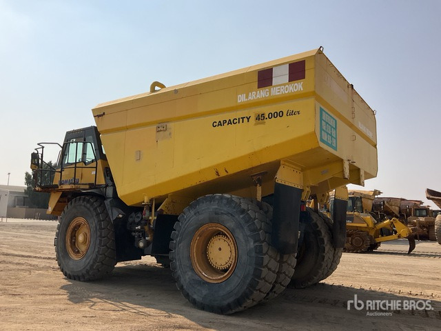 2008 Komatsu HD465-7R 45000 L Fuel Tanker Truck - Rigid dumper/ Rock truck: picture 2 2008 Komatsu HD465-7R 45000 L Fuel Tanker Truck - Rigid dumper/ Rock truck: picture 2