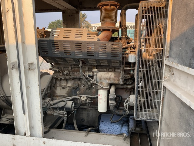 2008 Sakr DGS0361CUM 360 kVA Skid-Mounted Generator Set - Generator set: picture 5 2008 Sakr DGS0361CUM 360 kVA Skid-Mounted Generator Set - Generator set: picture 5