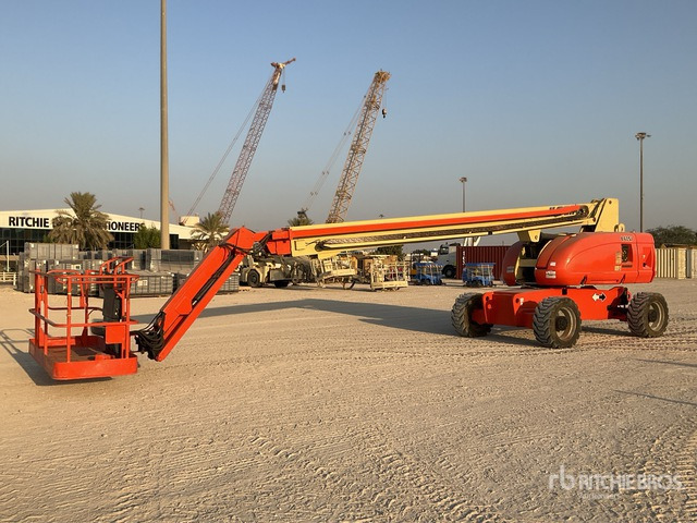 2010 JLG 860SJ 4WD Diesel Telescopic Boom Lift - Telescopic boom: picture 1 2010 JLG 860SJ 4WD Diesel Telescopic Boom Lift - Telescopic boom: picture 1
