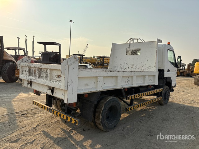 2010 Mitsubishi Canter 4x4 S/A Dump Truck - Tipper: picture 3 2010 Mitsubishi Canter 4x4 S/A Dump Truck - Tipper: picture 3