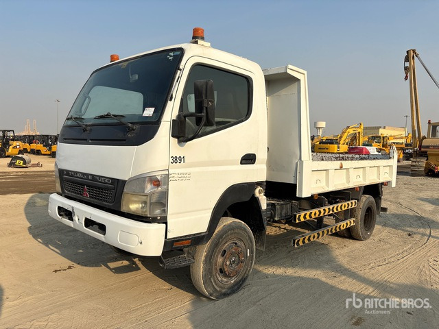 2010 Mitsubishi Canter 4x4 S/A Dump Truck - Tipper: picture 1 2010 Mitsubishi Canter 4x4 S/A Dump Truck - Tipper: picture 1