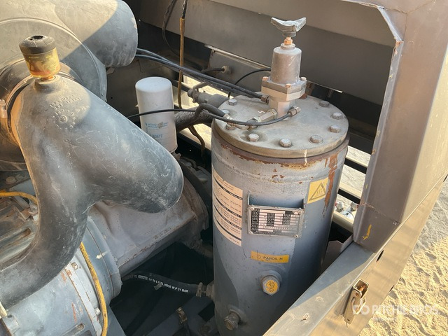 2013 Atlas Copco XA137DD Mobile Air Compressor - Air compressor: picture 4 2013 Atlas Copco XA137DD Mobile Air Compressor - Air compressor: picture 4