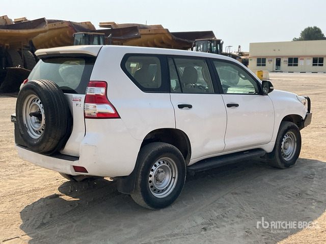 2015 Toyota Prado TX 150L 4x4 SUV - SUV: picture 3 2015 Toyota Prado TX 150L 4x4 SUV - SUV: picture 3