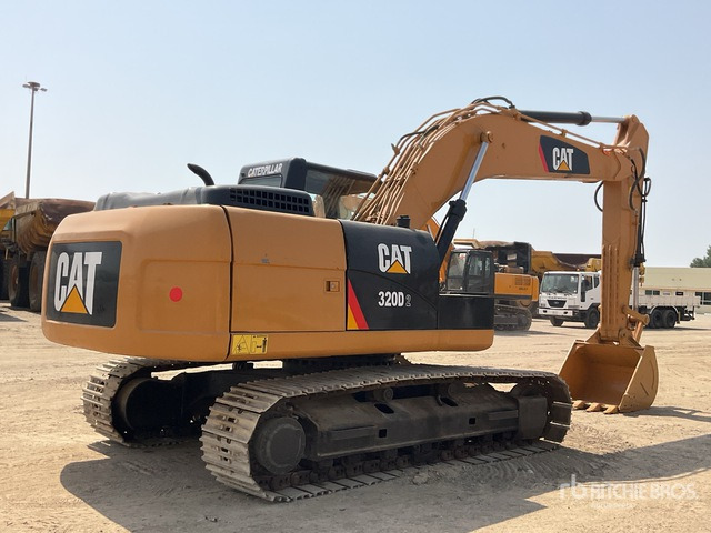 2018 Cat 320D2 - Crawler excavator: picture 4 2018 Cat 320D2 - Crawler excavator: picture 4