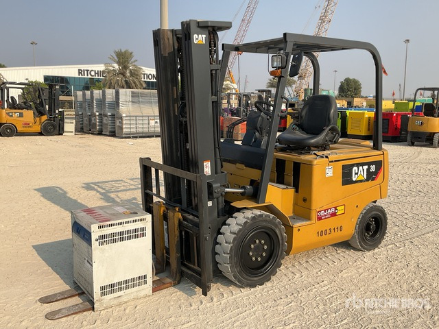 2018 Cat EP30CA1 3 ton Electric Forklift - Electric forklift: picture 1 2018 Cat EP30CA1 3 ton Electric Forklift - Electric forklift: picture 1