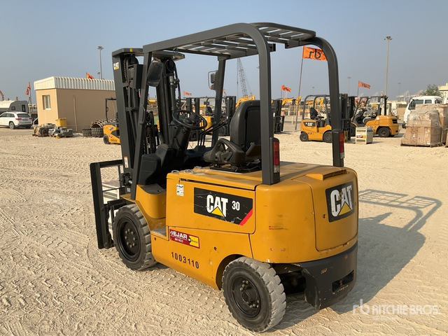 2018 Cat EP30CA1 3 ton Electric Forklift - Electric forklift: picture 2 2018 Cat EP30CA1 3 ton Electric Forklift - Electric forklift: picture 2