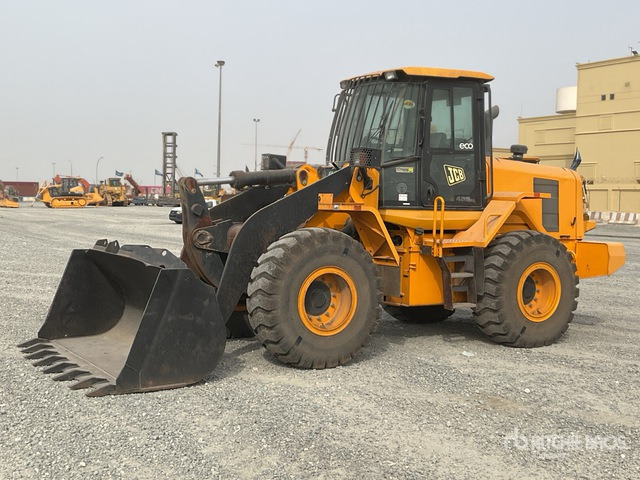 2019 JCB 437-4 - Wheel loader: picture 1 2019 JCB 437-4 - Wheel loader: picture 1