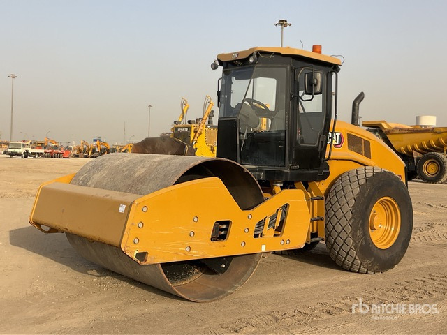 2022 Cat CS10GC Smooth Drum Compactor - Compactor: picture 2 2022 Cat CS10GC Smooth Drum Compactor - Compactor: picture 2