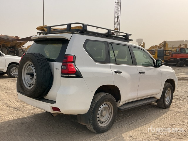 2023 Toyota Prado TX 150L 4x4 SUV - SUV: picture 5 2023 Toyota Prado TX 150L 4x4 SUV - SUV: picture 5