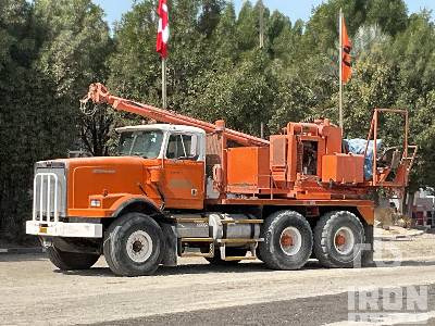WESTERN STAR 4966S Altec TH7 on 6x4 - Drilling rig: picture 1 WESTERN STAR 4966S Altec TH7 on 6x4 - Drilling rig: picture 1
