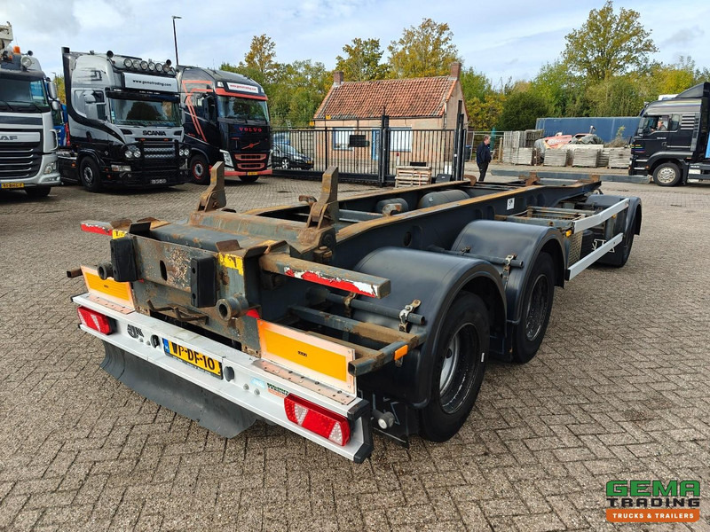 A.J.K. AETL/10-28/19.5 3-Assen Gigant - ContainerSysteem 7m - LiftAs - Trommelremmen - Luchtvering - Centrale Smering - Container transporter/ Swap body trailer: picture 2 A.J.K. AETL/10-28/19.5 3-Assen Gigant - ContainerSysteem 7m - LiftAs - Trommelremmen - Luchtvering - Centrale Smering - Container transporter/ Swap body trailer: picture 2