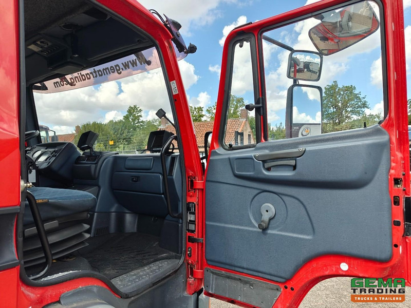 Fire truck DAF AE 55 CE 55/230 TI 4x2 Euro3 - 6CIL - Godiva TS08 LD3.250 HD240 T1.500Liters - 9 Persoons: picture 14 Fire truck DAF AE 55 CE 55/230 TI 4x2 Euro3 - 6CIL - Godiva TS08 LD3.250 HD240 T1.500Liters - 9 Persoons: picture 14