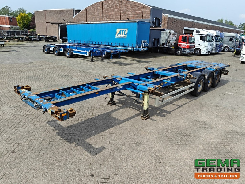 Krone SDC 27 3 assen BPW - DrumBrakes - 5340KG - 2x 20FT 1x 30FT 1x40FT - NL kenteken - Container transporter/ Swap body semi-trailer: picture 2 Krone SDC 27 3 assen BPW - DrumBrakes - 5340KG - 2x 20FT 1x 30FT 1x40FT - NL kenteken - Container transporter/ Swap body semi-trailer: picture 2
