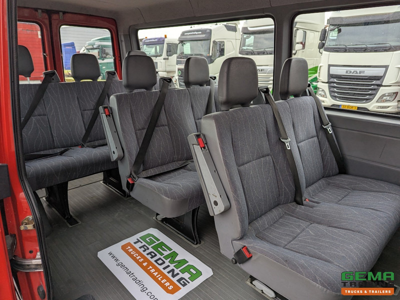 Mercedes-Benz 316 CDI 4x4 Euro3 - 59.000km - 9 Persoons - Lier - 3 Sperren! Hoge en Lage Gearing - Minibus, Passenger van: picture 5 Mercedes-Benz 316 CDI 4x4 Euro3 - 59.000km - 9 Persoons - Lier - 3 Sperren! Hoge en Lage Gearing - Minibus, Passenger van: picture 5