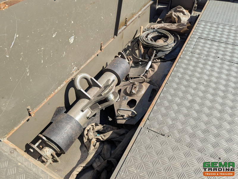 Tow truck OAF 32.281 6x6 - WSK - Palfinger PK30000T - Naafreductie - 2 Lieren - 59.000KM - Nieuwstaat: picture 9
