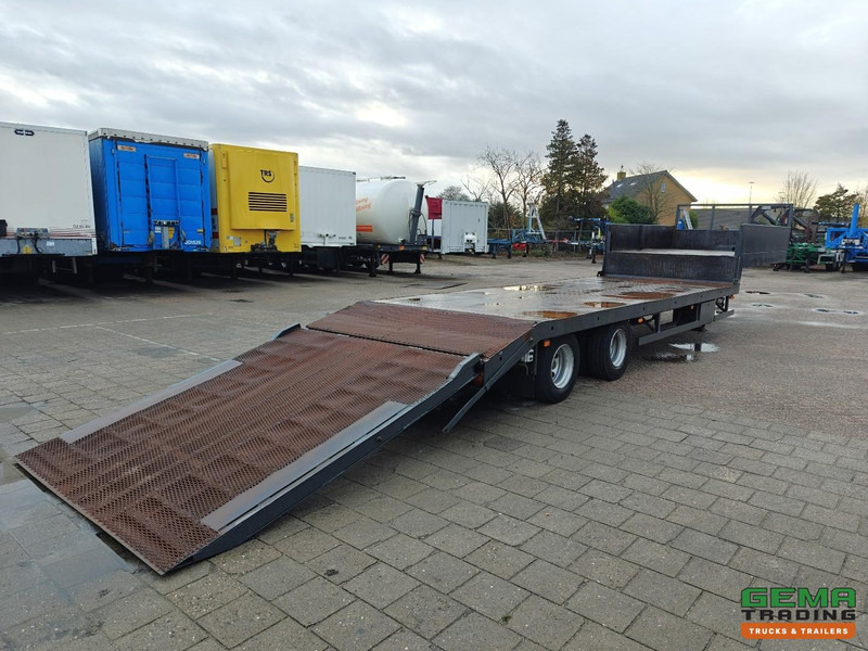 Pacton 2126 S-10. 2 Assen BPW - SemiDieplader 11.6m - Hydr. Oprijramp - Hydr. Pomp 24V - Bladgeveerd - Trommelremmen - Low loader semi-trailer: picture 1 Pacton 2126 S-10. 2 Assen BPW - SemiDieplader 11.6m - Hydr. Oprijramp - Hydr. Pomp 24V - Bladgeveerd - Trommelremmen - Low loader semi-trailer: picture 1