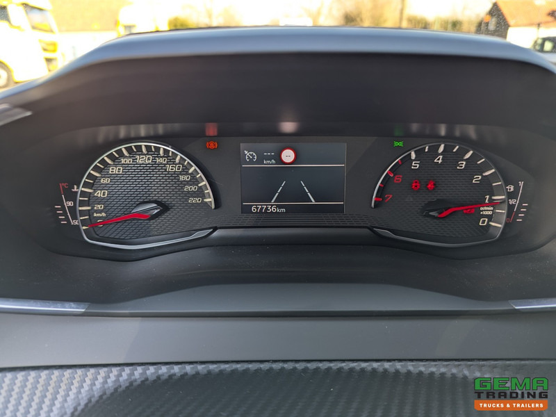 Hatchback Peugeot 208  1.2 PureTech Active Pack - 67000km - Handgeschakeld - Navi - LMV - Carplay - 05/2026APK: picture 15